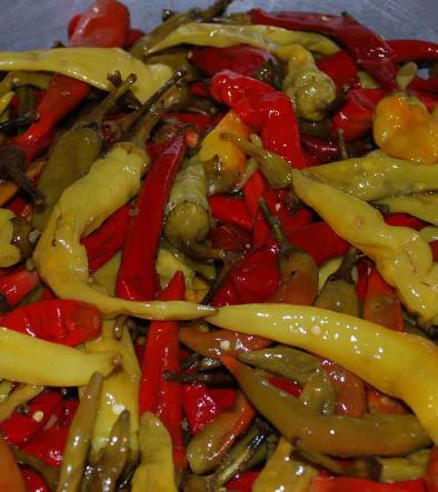 Перец горький маринованный