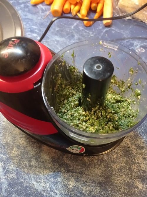 Морковный соус песто