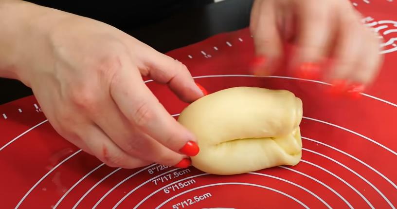 Плюшки сахарные