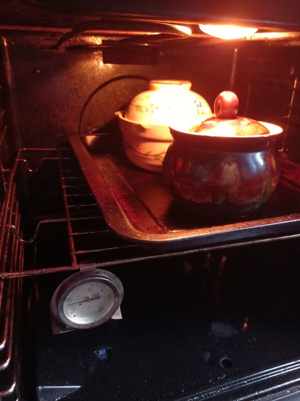 Каша с мясом в горшочке