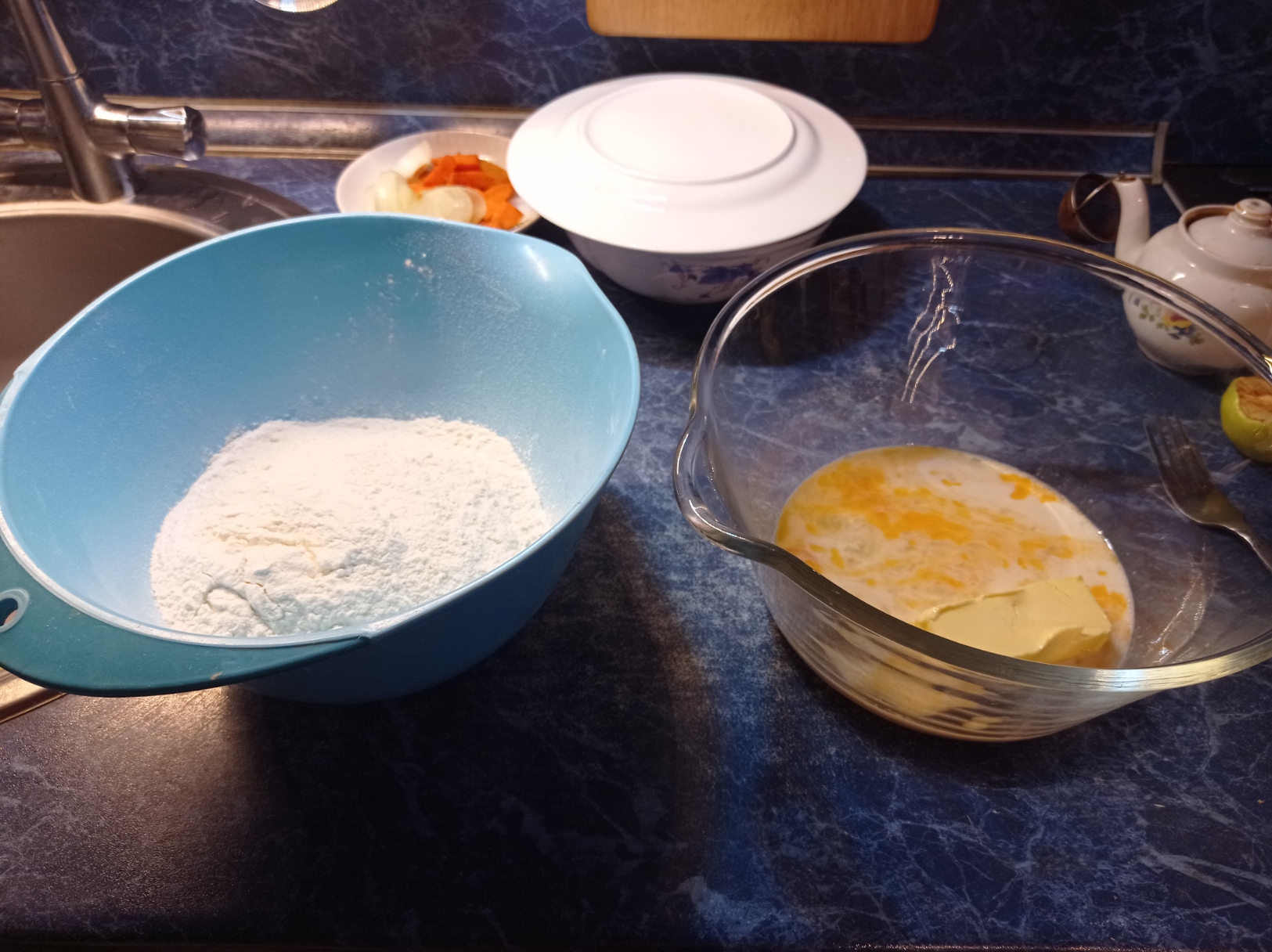 Тесто для сосисок в тесте