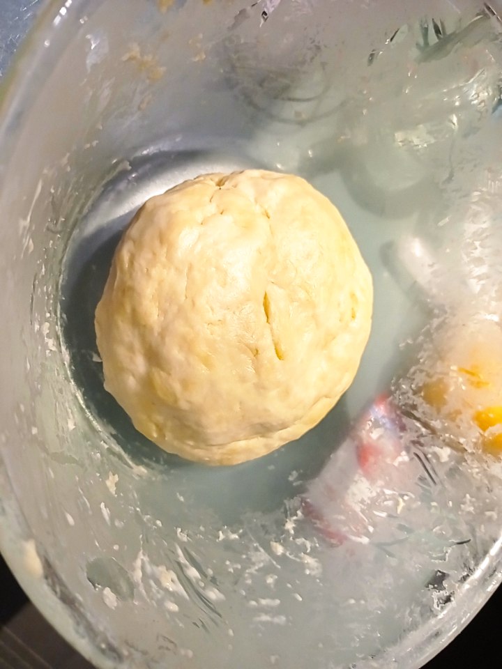 Тесто для сосисок в тесте