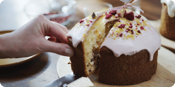 Кулич с творогом пасхальный
