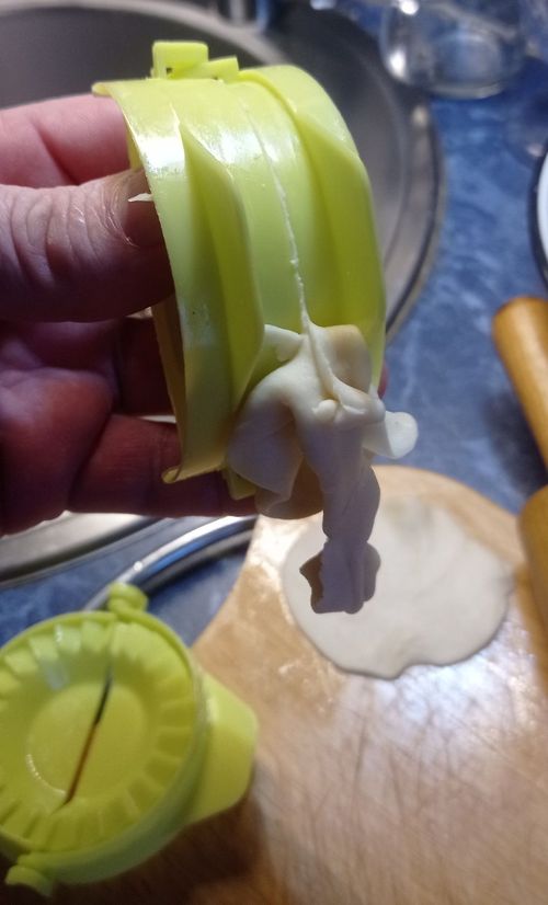 Тесто для пельменей заварное